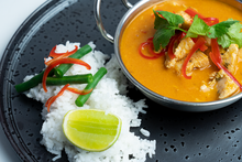 Load image into Gallery viewer, Thai Style Red Chicken Curry